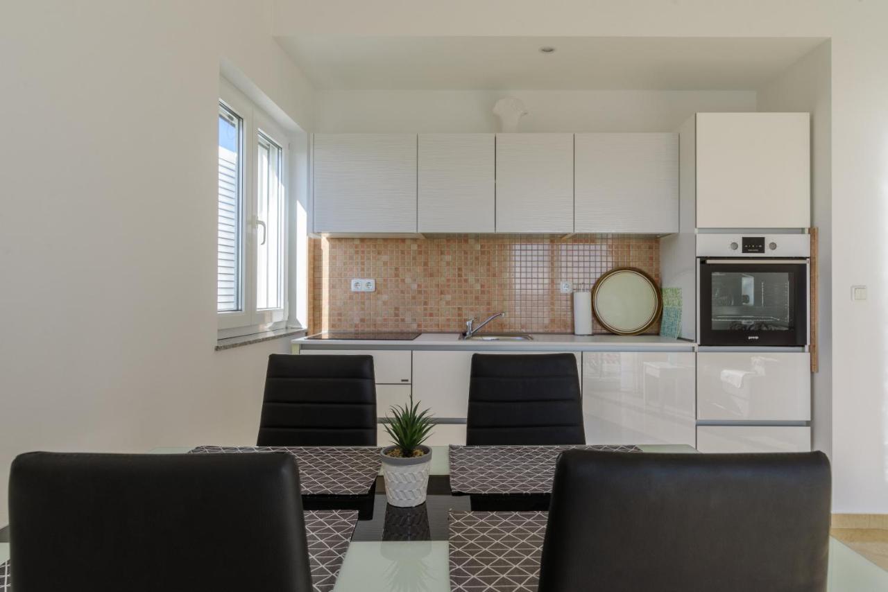 Apartmani Emil トロギール エクステリア 写真